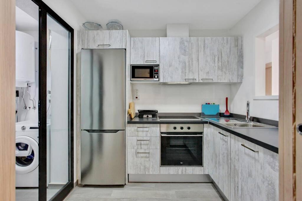 2 Terraces Apartment W/ Astonishing Views. Коста де Антигуа Екстериор снимка